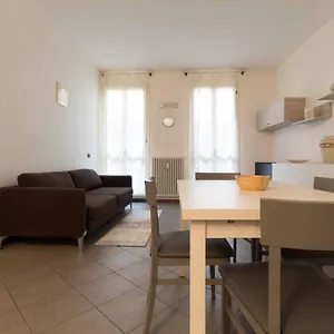 Galleria Roma - Affitti Brevi Italia , Lecco Italia